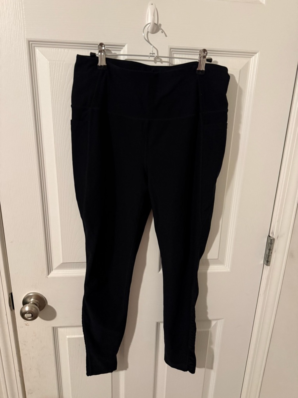 Mondetta Black Performance Leggings size L